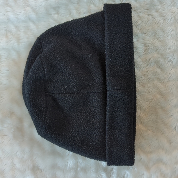 GAP | Fleece Beanie - Picture 2 of 9